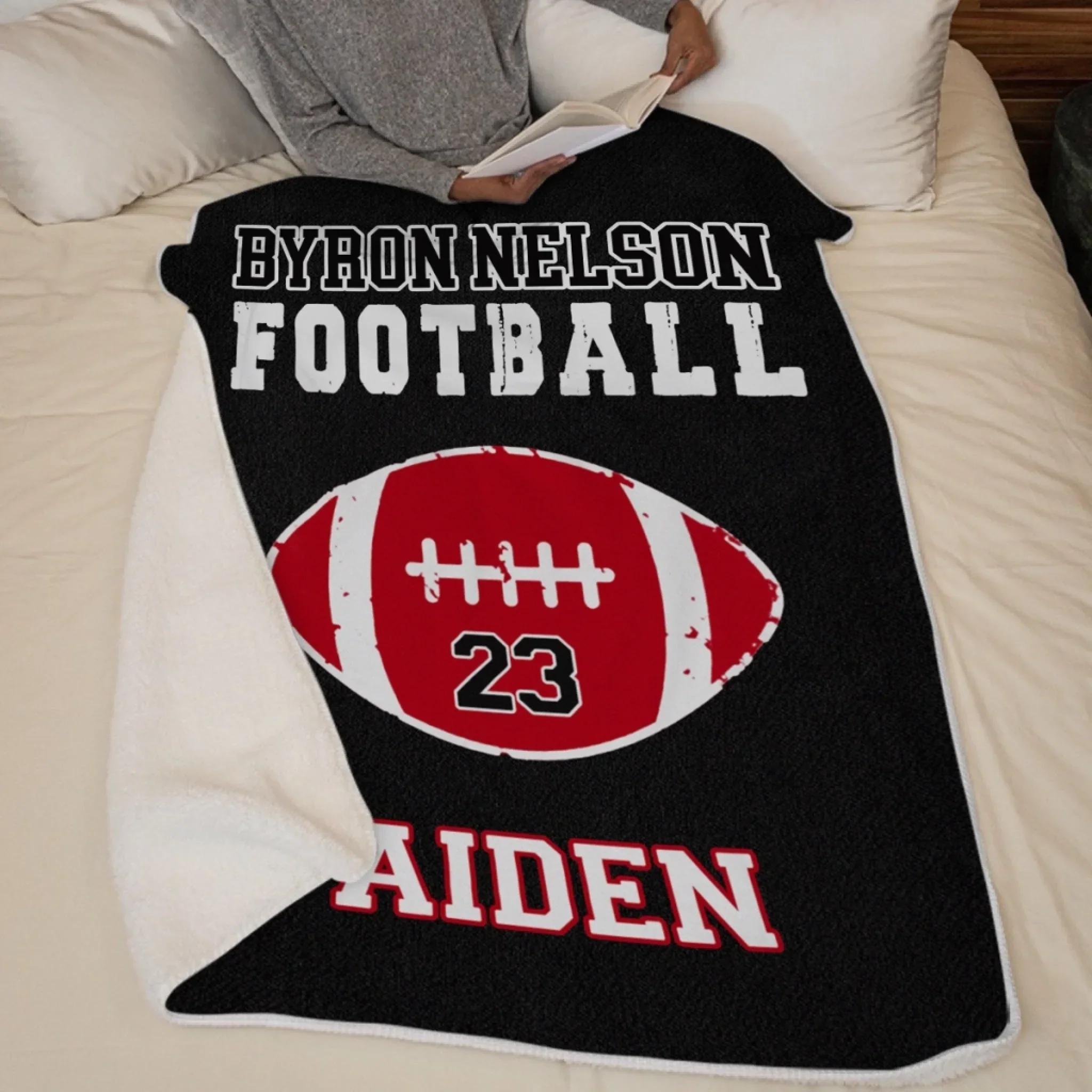 Custom American Football Blanket - Personalized Gift For Birthday, Football Football Lovers, NFL Fans, Sport Lovers, Senior Graduation Gift - Living The Football Dream With School Name - Robaser