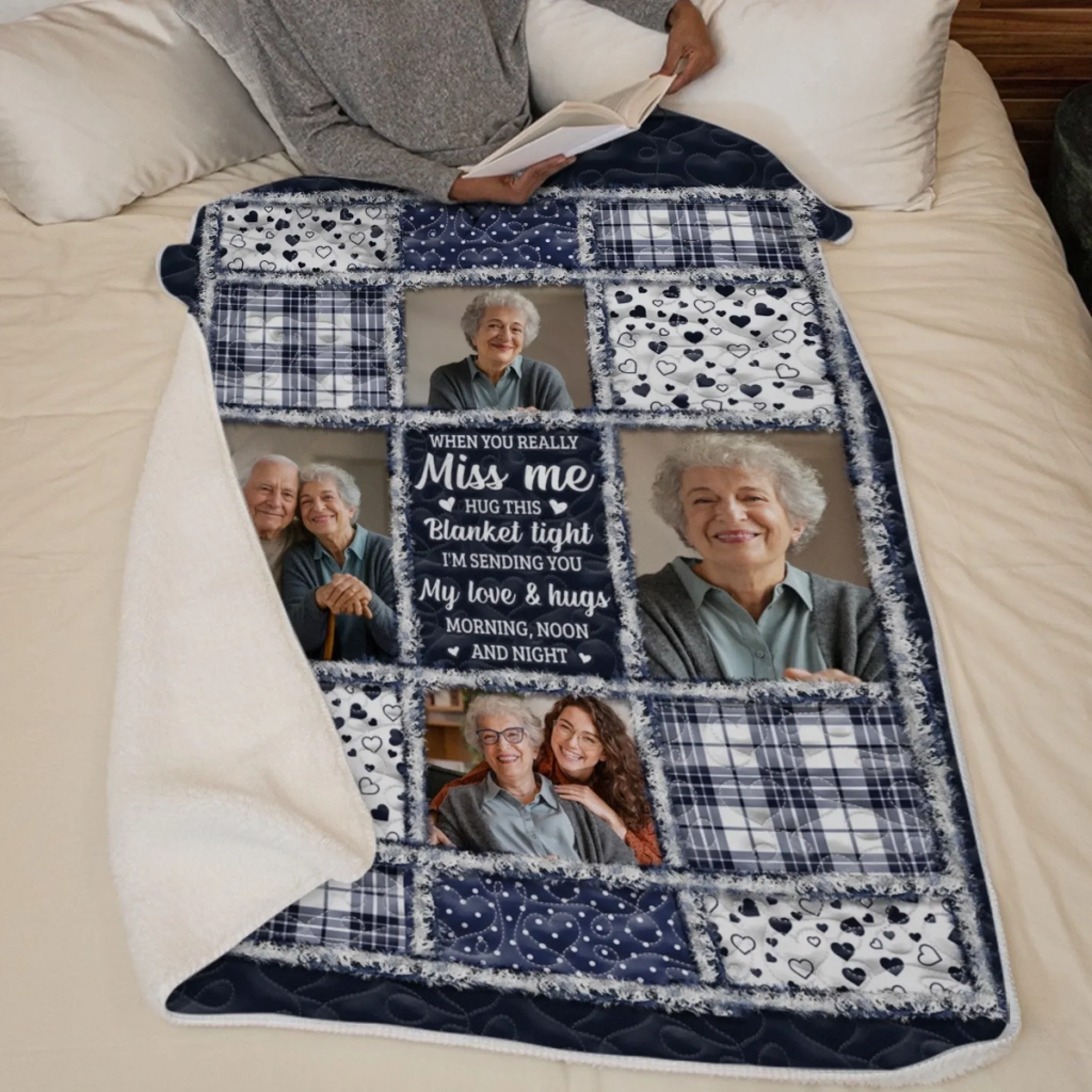 Custom Photo Blanket - Personalized Christmas Memorial Sympathy Gifts For Loss Of Mom, Dad - The Light of Your Love Guides Me - Robaser