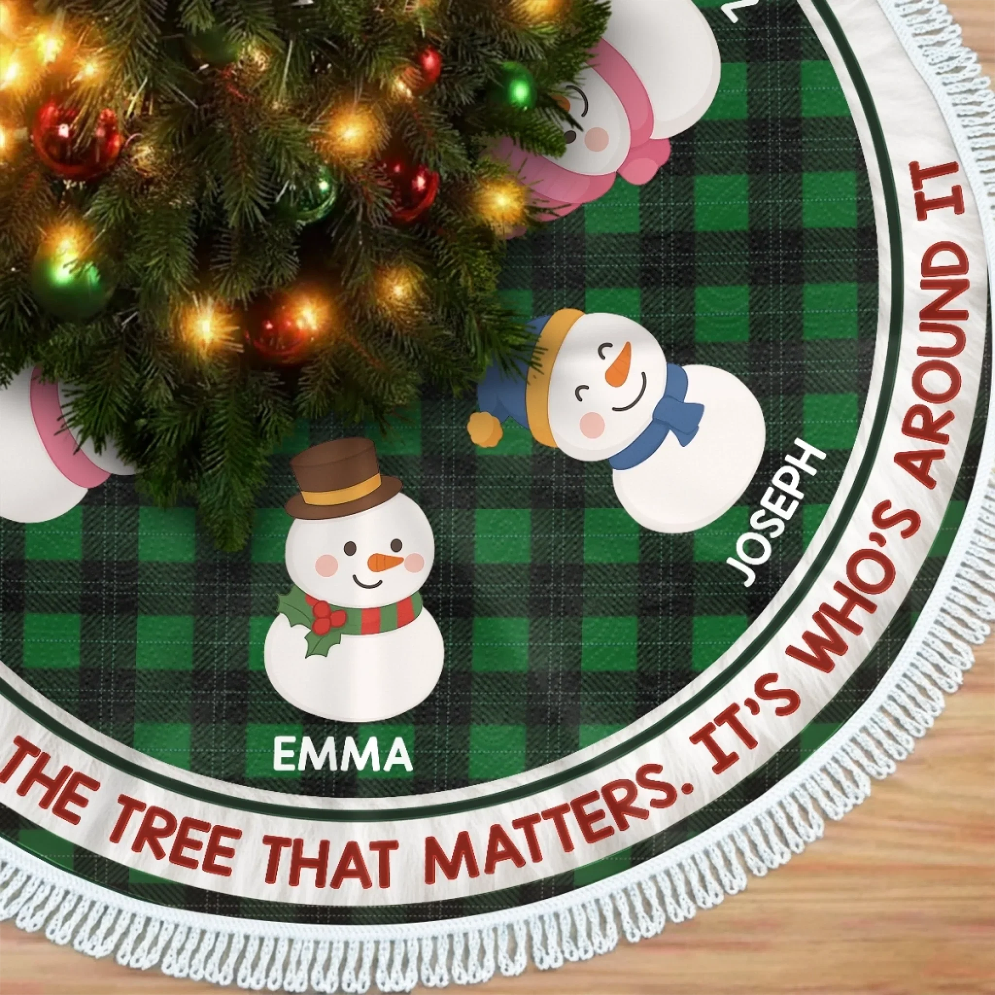 Custom Snowman Tree Skirt - Personalized Christmas Birthday Gifts For Mom, Dad, Brother, Sister, Kids - Warm Winter Wishes - Robaser